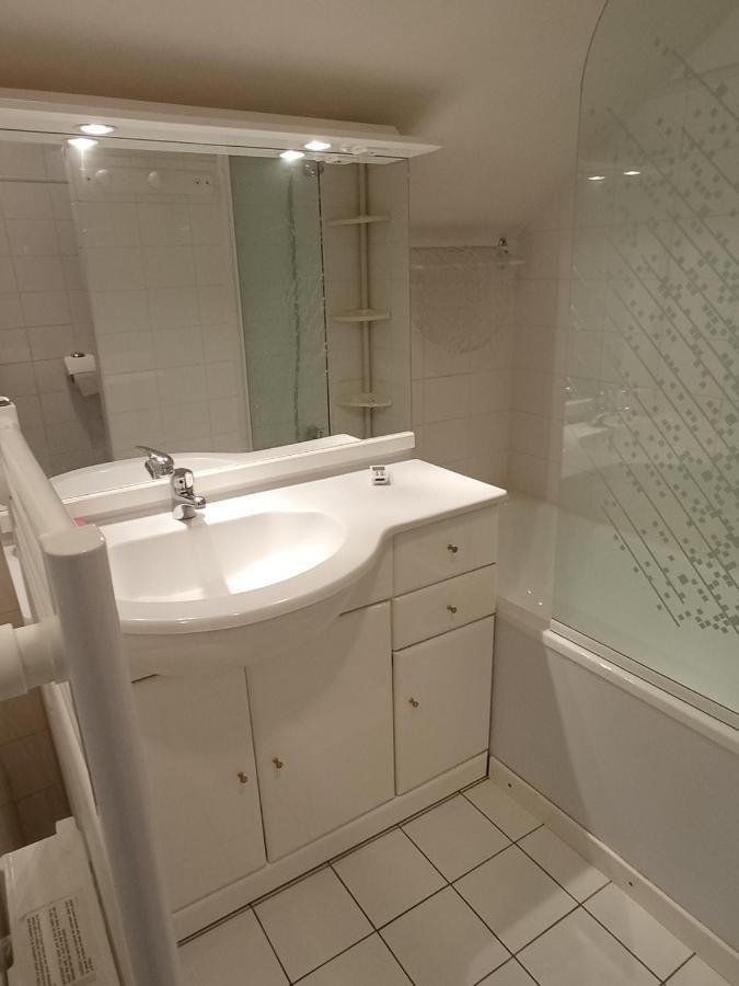 Appartement Au Coeur De Luchon Bagneres-de-Luchon ภายนอก รูปภาพ