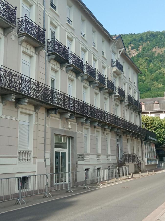 Appartement Au Coeur De Luchon Bagneres-de-Luchon ภายนอก รูปภาพ